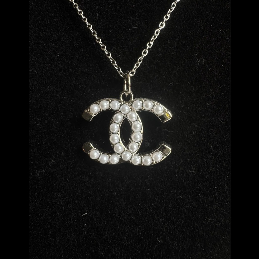 Elegant Stamped Pendant with Stainless Steel Chain